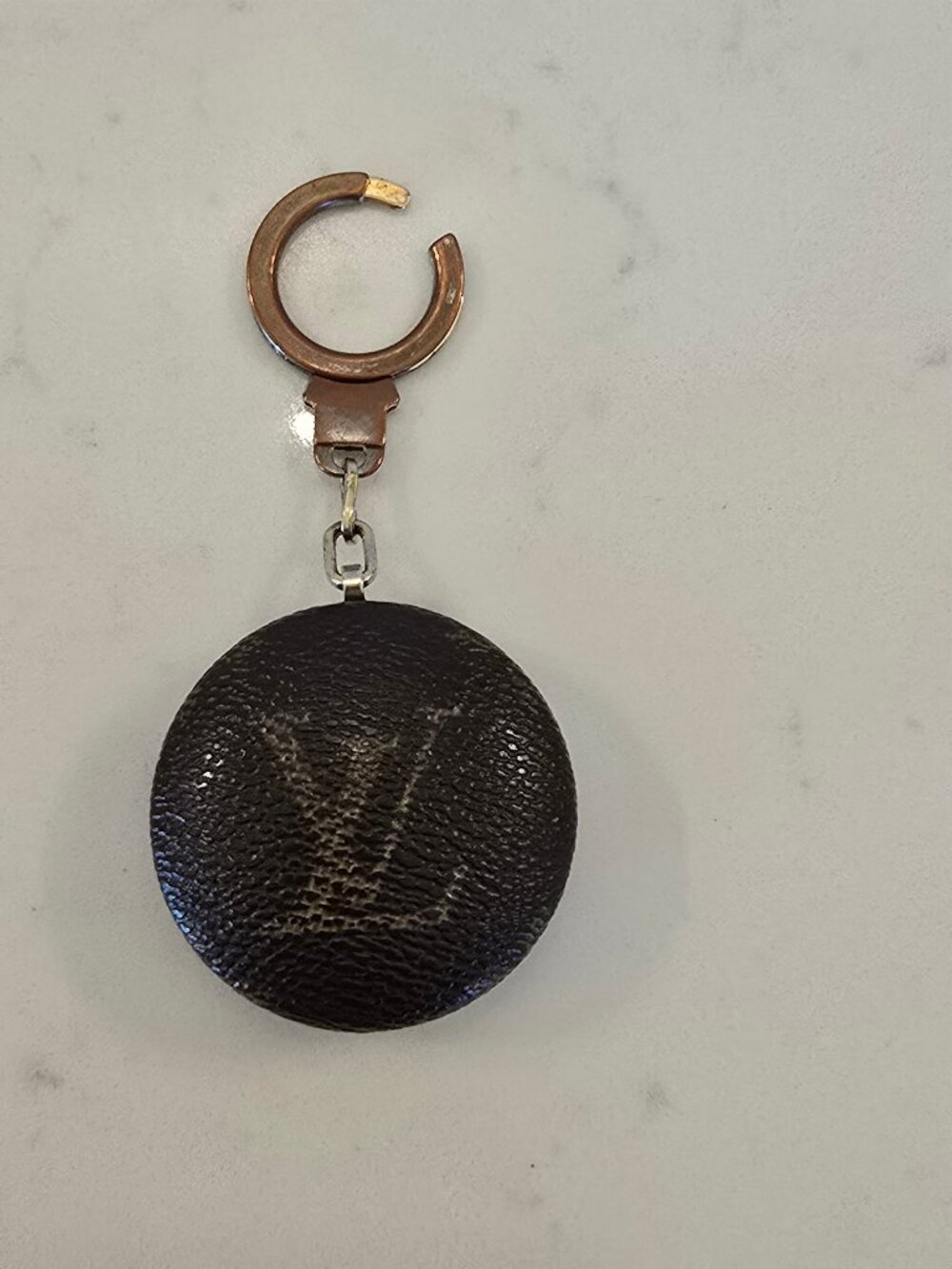 Vintage Louis Vuitton M51910 Monogram Astropill light-up keychain